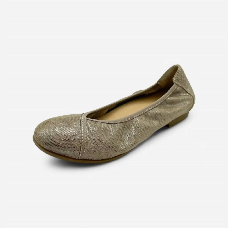 Women's Nairobi Ballet Flat Shoe In Champagne