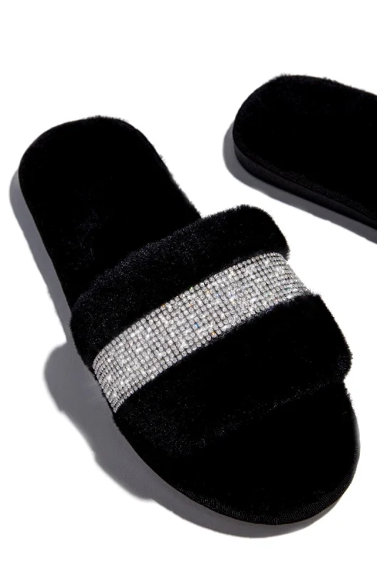 Flat-Heel Flat  Round-Toe Slippers